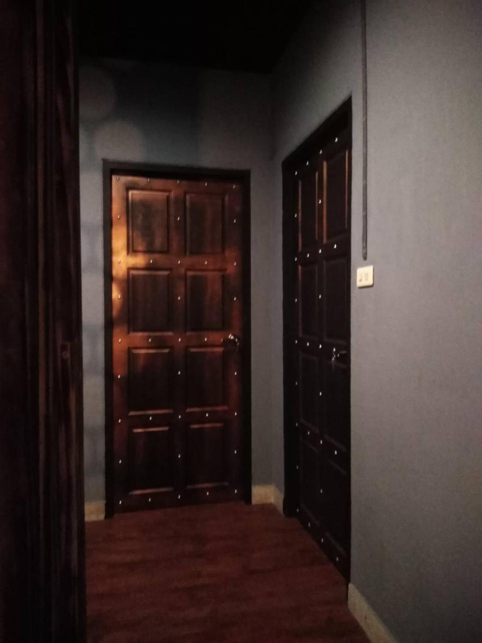 Chang Bed And Bar Hostel (Adults Only) 素叻他尼 外观 照片