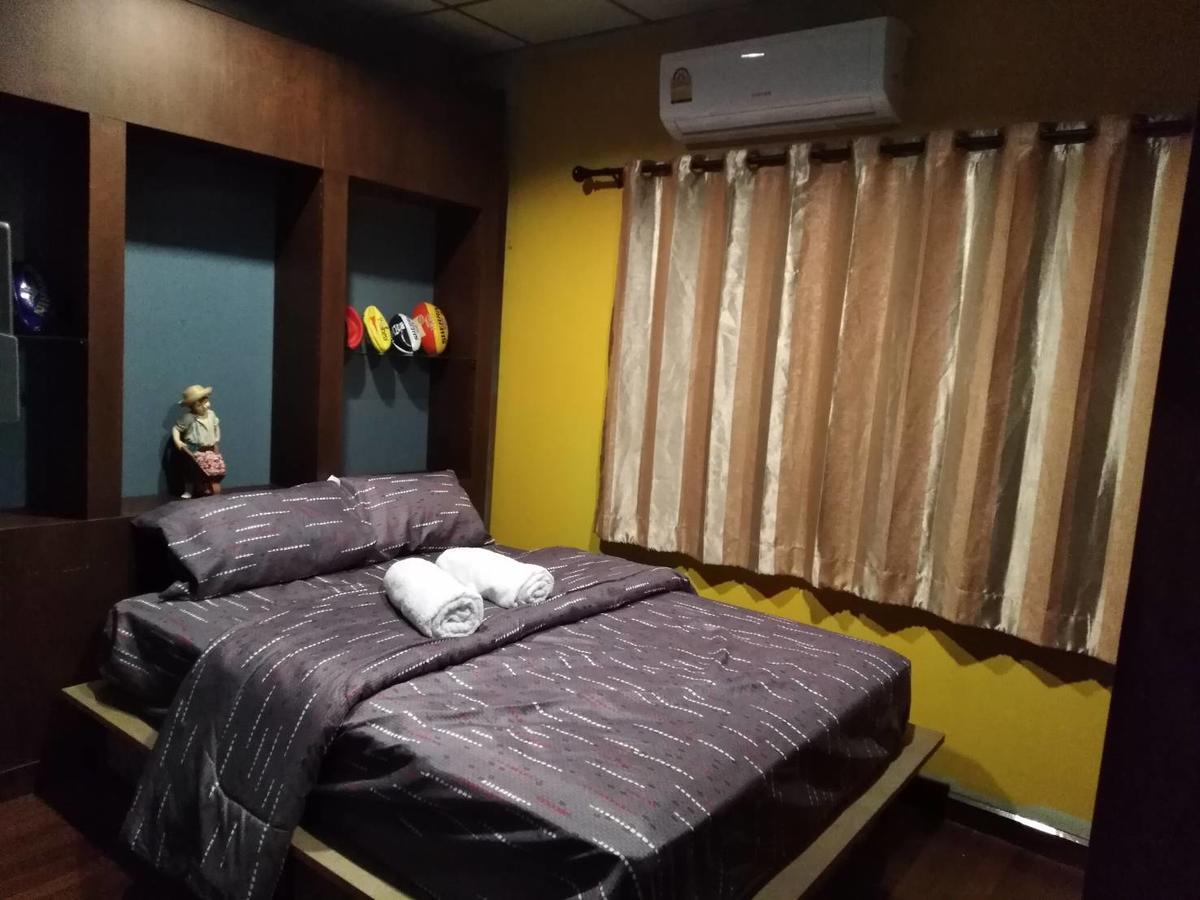 Chang Bed And Bar Hostel (Adults Only) 素叻他尼 外观 照片