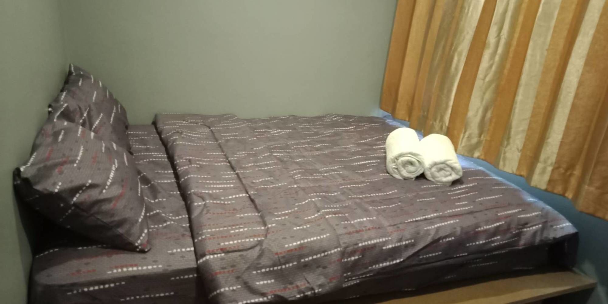 Chang Bed And Bar Hostel (Adults Only) 素叻他尼 外观 照片